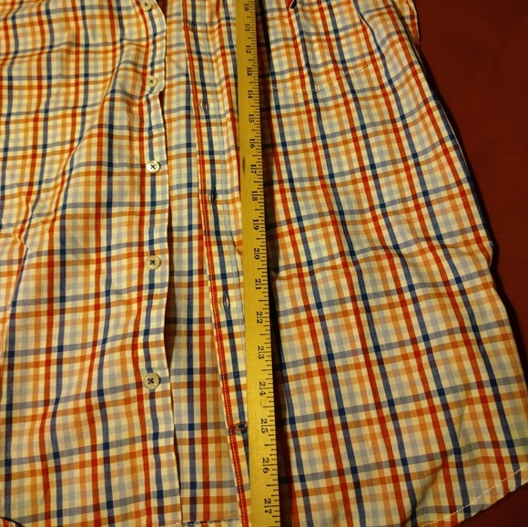 Shirt - Picture 4 of 6